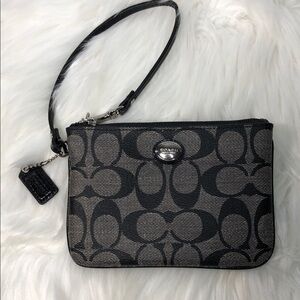 Coach Small Wrist Pouch Black Peyton Signature